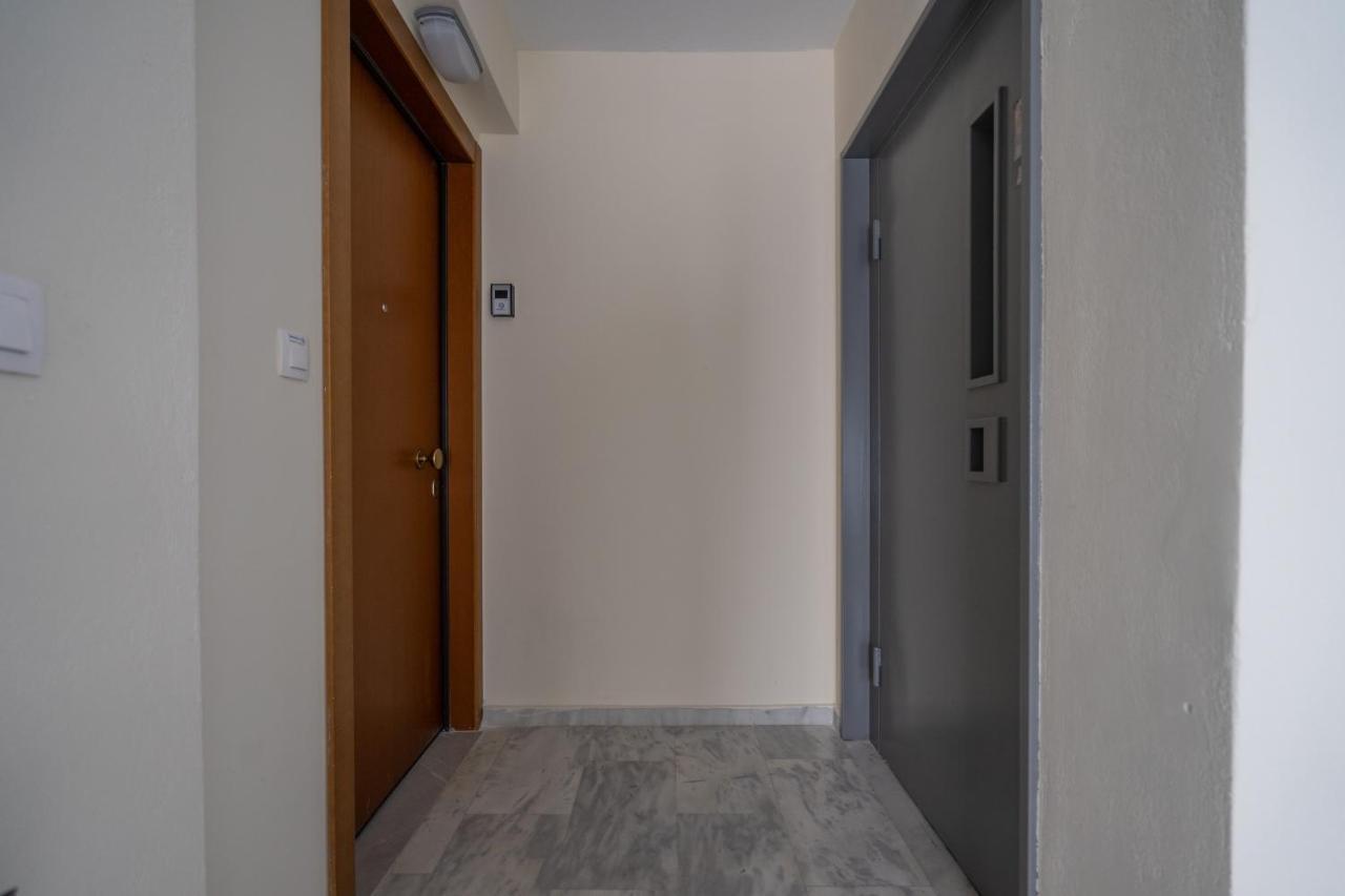 Trojan Affair Residence Athen Exterior foto